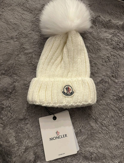 Moncler Muts